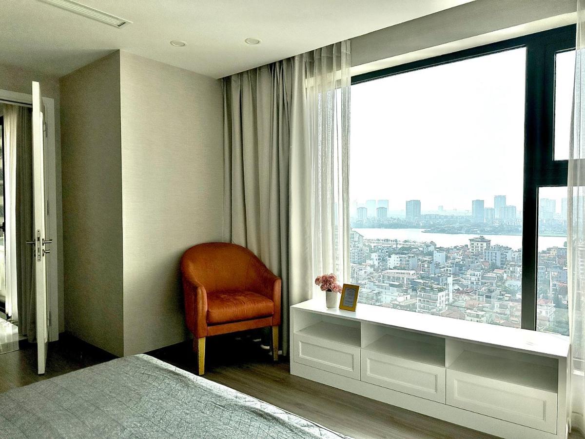 Westlake Homestay Hanoi - D'Le Roi Soleil Екстер'єр фото