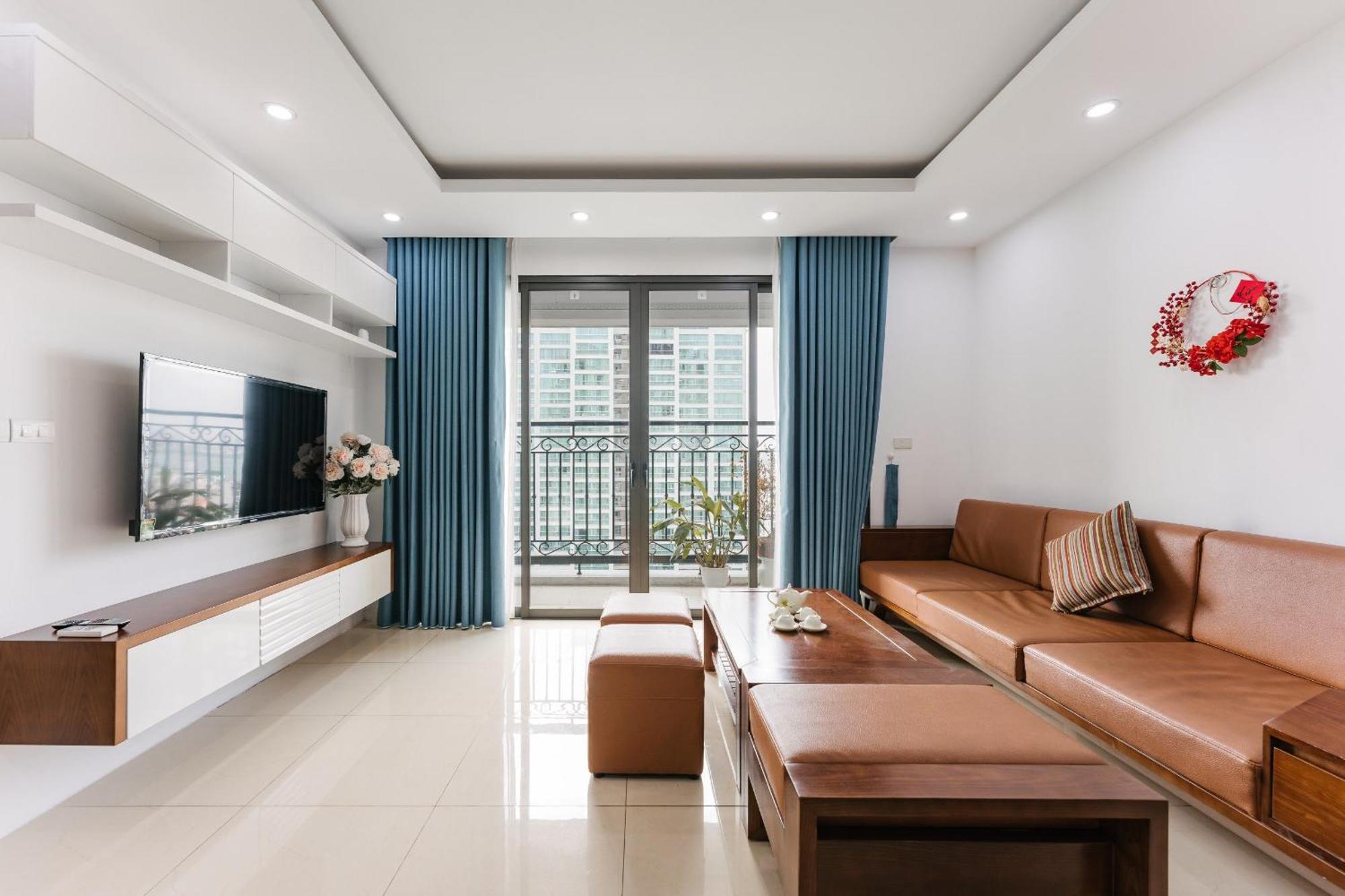 Westlake Homestay Hanoi - D'Le Roi Soleil Екстер'єр фото