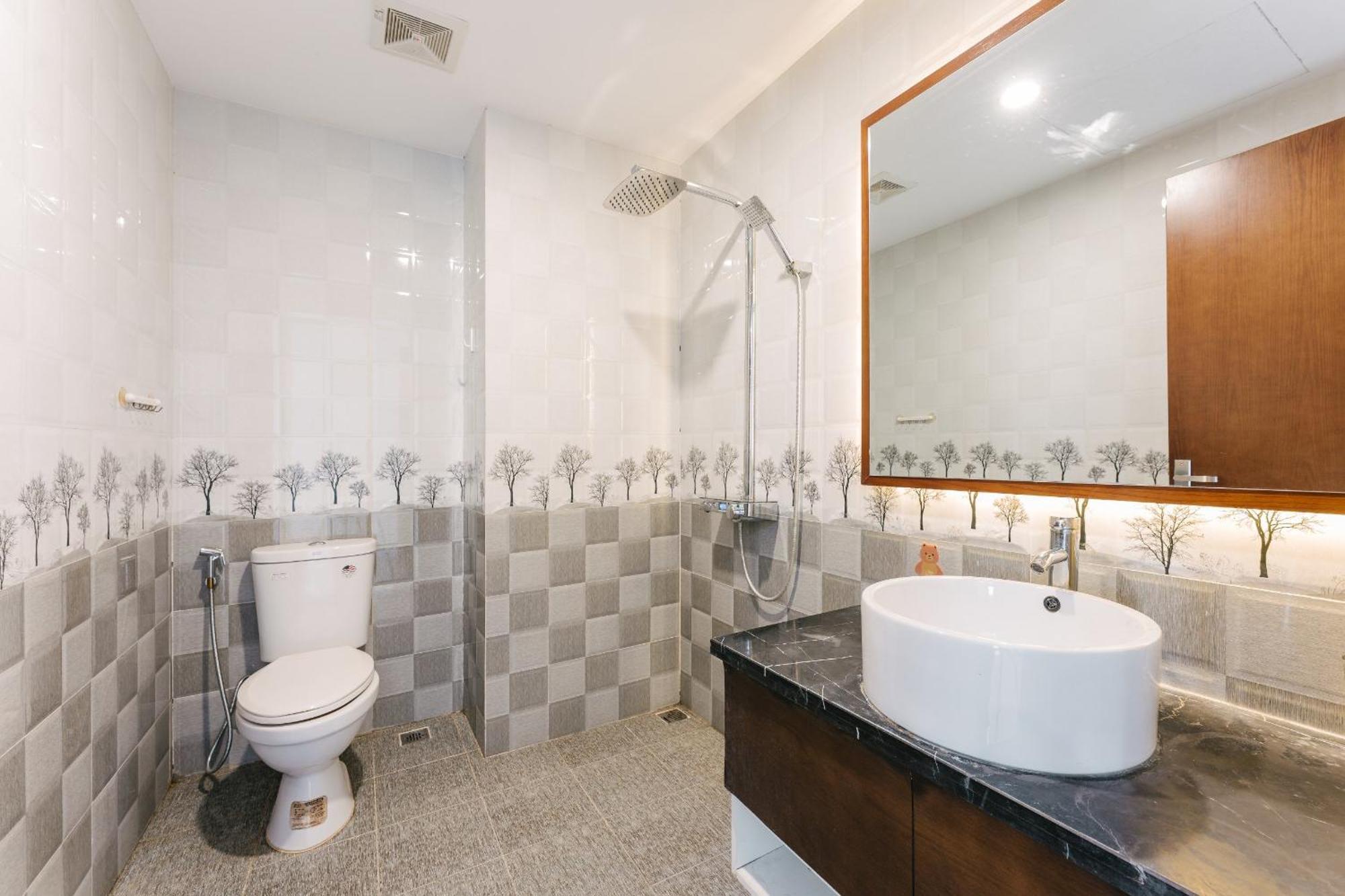 Westlake Homestay Hanoi - D'Le Roi Soleil Номер фото